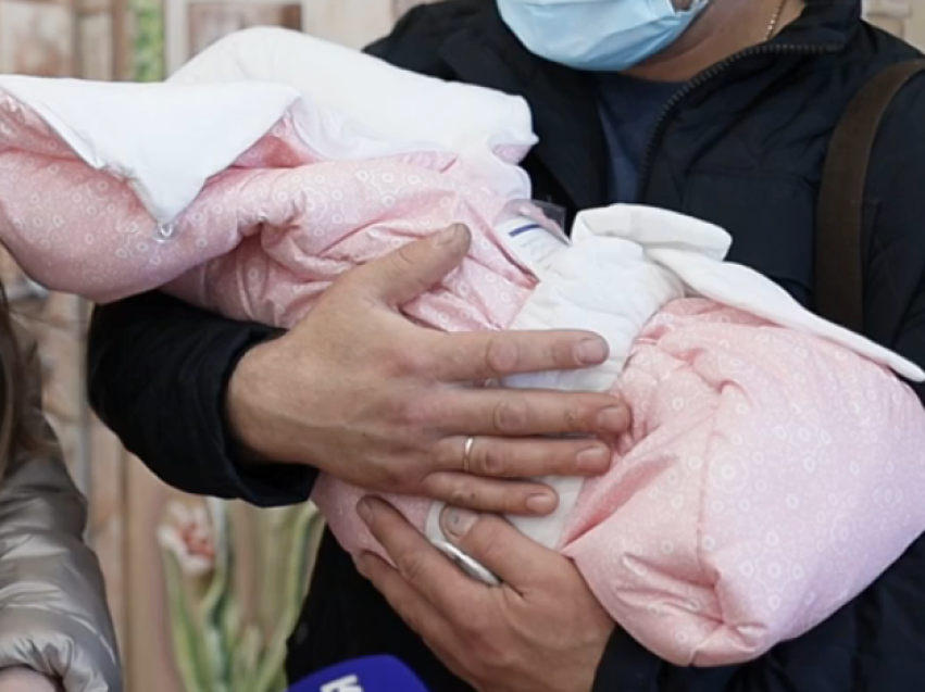 Девочка с редким именем родилась у многодетной пары из Нерчинска